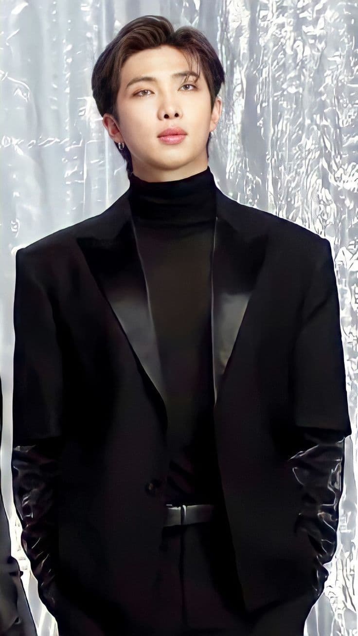 Silhueta de Namjoon